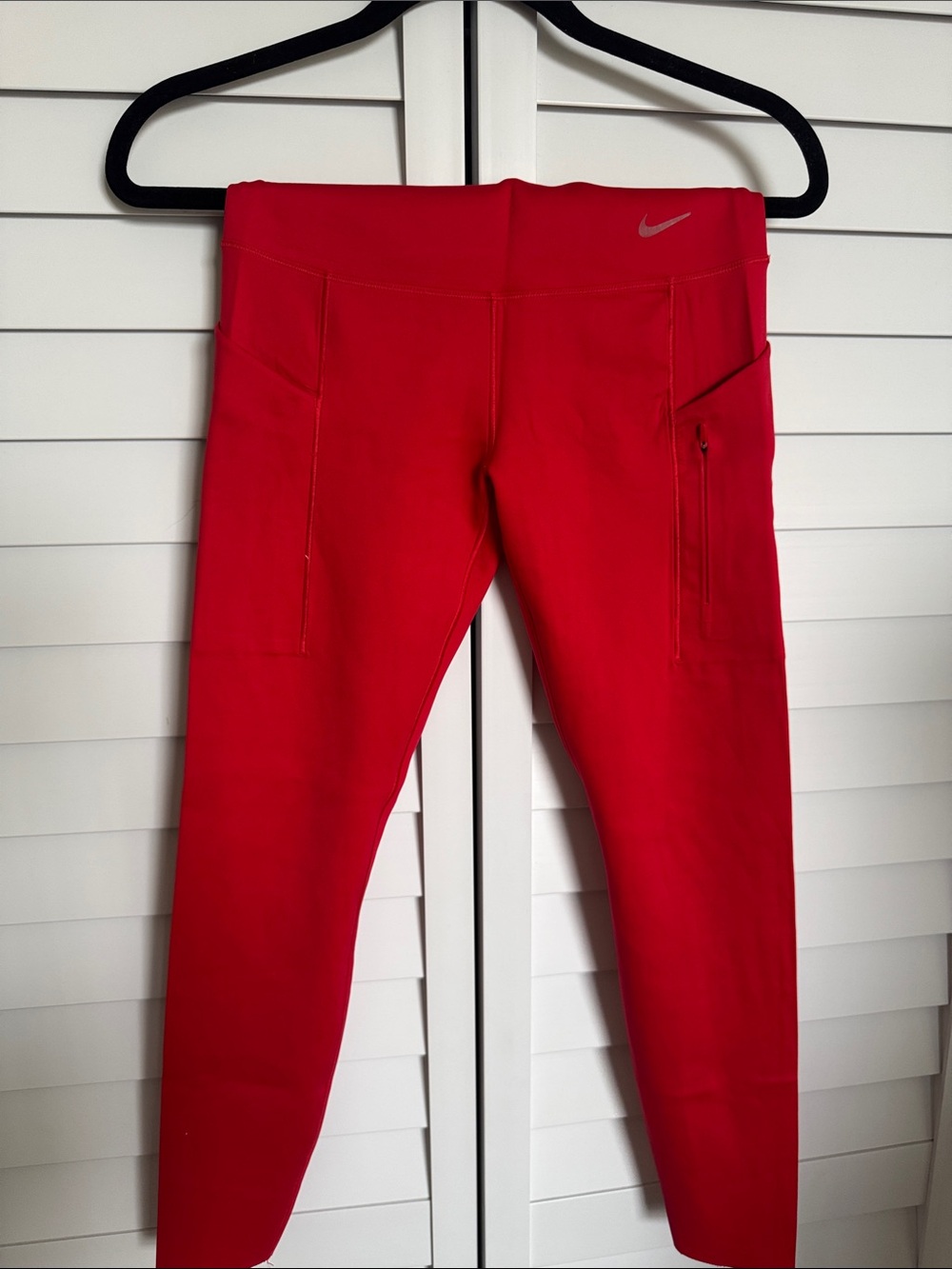 Nike Girls' Bright Red Athletic Leggings with Side Pocket